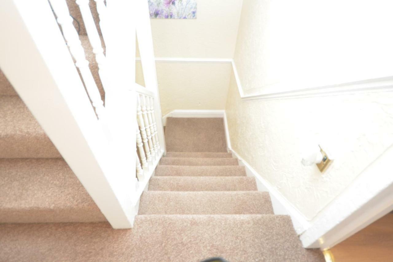 Four Bedroom Townhouse 12 Minutes Walk To Excel Exhibition Centre Londres Exterior foto